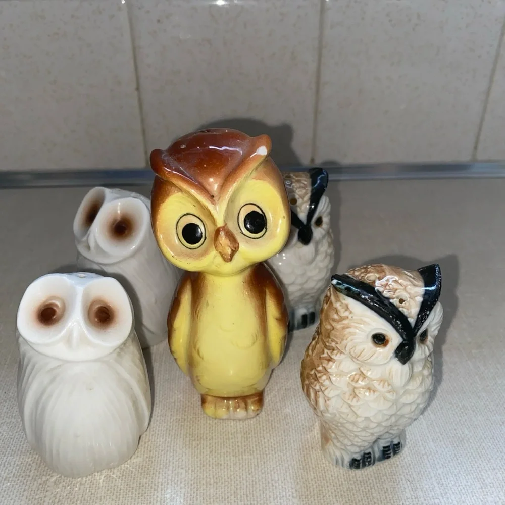 Vintage Salt & Pepper Shakers Set Lot Owls‎ 5 Items